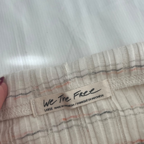 NWOT Free People / We the Free Snowbunny Pink Sweater Off-the-shoulder - Picture 3 of 6